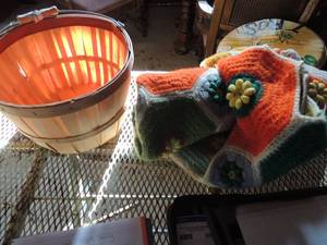 lot 358 image: Crochet floral quilt and wicker basket