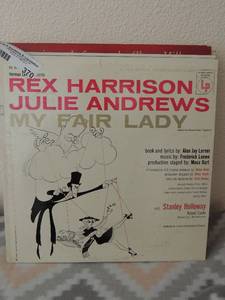 lot 370 image: 10 assorted LPs Rex Harrison, Papa high fidelity red sea and more