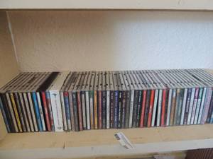 lot 389 image: Large lot of music CDs- Christmas, Jazz, R&B Country and more