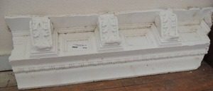lot 419 image: wall shelf 36x11
