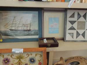 lot 425 image: Clipper ship art 16x12, flamingo art 9x11, wooden sign 12x12 and small brown box
