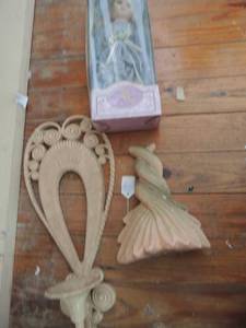 lot 426 image: Pink wall dcor-wall candle holder, antique porcelain doll