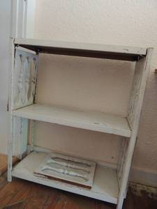 lot 435 image: Vintage white metal book shelf needs TLC 28x24