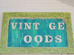 lot 442 image: VINTAGE GOODS SIGN -