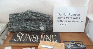 lot 449 image: wall sign lot-sunshine, letters do not remove items
