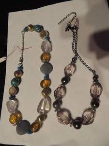 lot 526 image: 2 beaded necklaces 1 silver & clear beads 1 turquoise, amber, gold and white