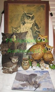 lot 22 image: Owl theme collectibles