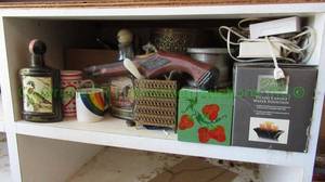 lot 362 image: Contents of shelf including assorted collectibles and more