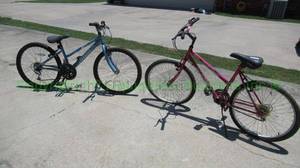 lot 309 image: Glacher point 15 speed & Ozone 500 mountain bikes