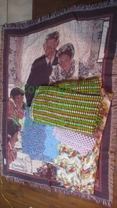lot 43 image: Norman Rockwell throw blanket plus