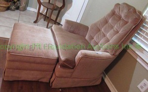 lot 42 image: Retro La-Z-Boy swivel arm chair with matching ottoman