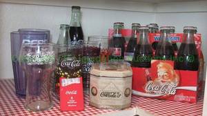 lot 79 image: Coca-Cola and Pepsi collectibles as shown
