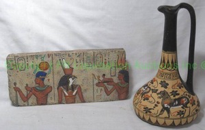 lot 199 image: Egyptian theme decor