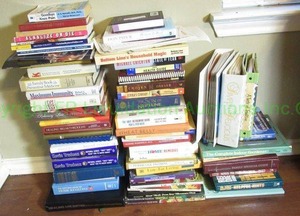 lot 165 image: Assorted books as shown