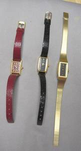 lot 484 image: 3 Ladies Lorus watches