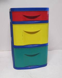 lot 401 image: Colorful Plastic Storage Drawers