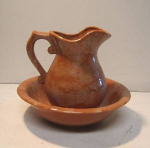 lot 410 image: Bowl &amp Pitcher
