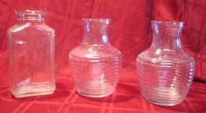 lot 430 image: 3 Glass Juice Containers