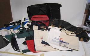 lot 462 image: Tote Bags &amp Carry Bags