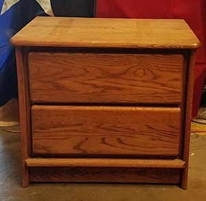 lot 527 image: Wood night stand