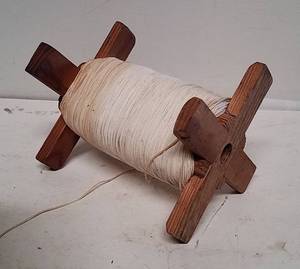 lot 528 image: String on a wooden spool