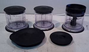 lot 581 image: Ninja Master Prep Professional Parts