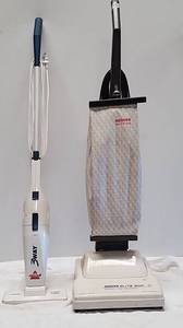 lot 621 image: 2 Vacuum Cleaners