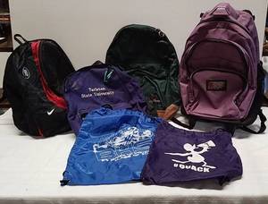 lot 631 image: 6 Backpacks