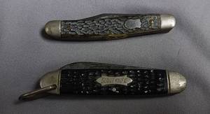 lot 691 image: 2 pocket knives