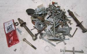 lot 734 image: Assorted Nuts Bolts & Washers