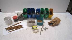 lot 743 image: Assorted Nails & Screws