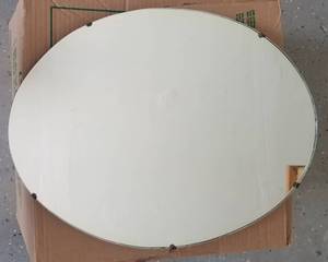 lot 159 image: VINTAGE OVAL MIRROR WITH WOOD MOUNT