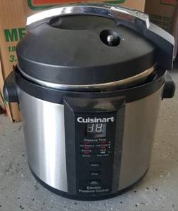 lot 214 image: CUISINART ELECTRIC PRESSURE COOKER MODEL CPC-600