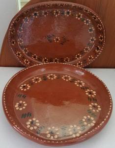 lot 114 image: LOT OF 2 MEXICAN TRADITIONAL SERVING PLATTERS
