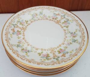 lot 194 image: LOT OF 5 NORITAKE LONG AGO PATTERN SMALL PLATES (JAPAN)