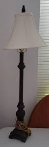 lot 201 image: TABLE TOP LAMP WITH SHADE