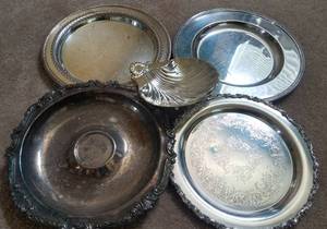 lot 153 image: LOT OF SILVER PLATE SERVING WARE