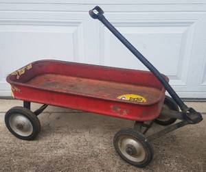 lot 14 image: VINTAGE CHILDREN METAL WAGON