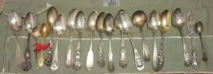 lot 193 image: LOT OF ASSORTED VINTAGE COLLECTIBLE SPOONS (SEVERAL STERLING)