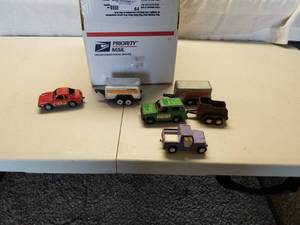 lot 44 image: Vintage Toys-Tootsietoys