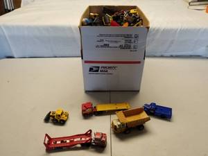lot 45 image: Vintage Toys