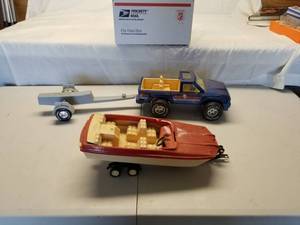 lot 48 image: Vintage Toys- Nylint, Tonka