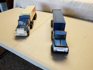 lot 67 image: Vintage Toys- Nylint