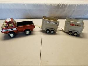 lot 70 image: Vintage Toys- Tonka