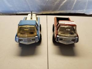 lot 102 image: Vintage Toys- Tonka