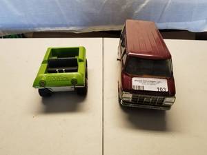 lot 103 image: Vintage Toys- Tonka, Ertl