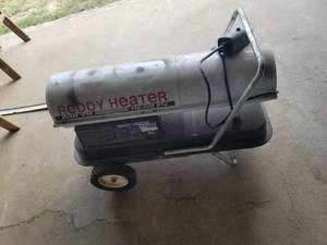 lot 3 image: Reddy Kerosene Heater