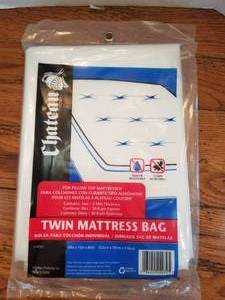 lot 112 image: Household-Chateau Mattres Bag