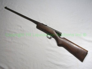 lot 388 image: Vintage Benjamin Air rifle Co. model 3030 CO2 carbine BB repeater