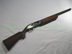 lot 265 image: Remington model 1100, 12 ga. semi automatic shotgun